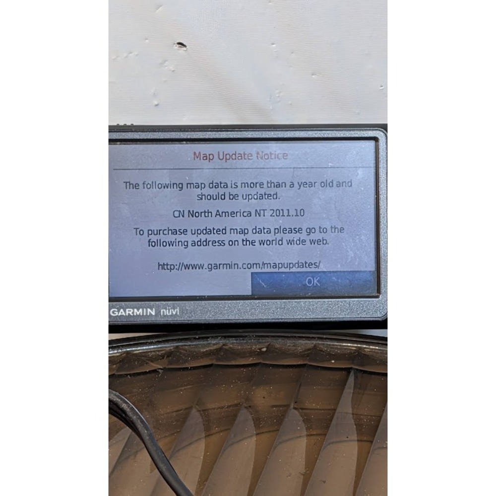 Garmin nuvi 255w GPS Navigator Automotive Black Good Portable Car Navigation